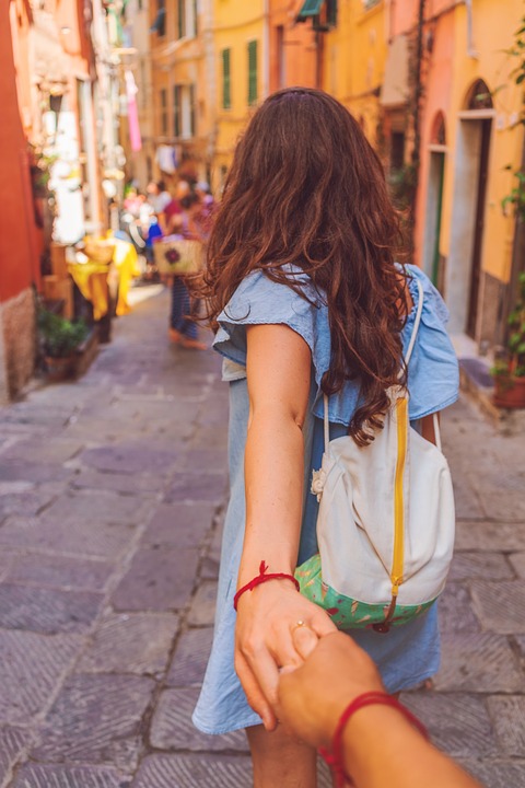 Bracelets couple : 5 idées de jolis bracelets à porter à deux